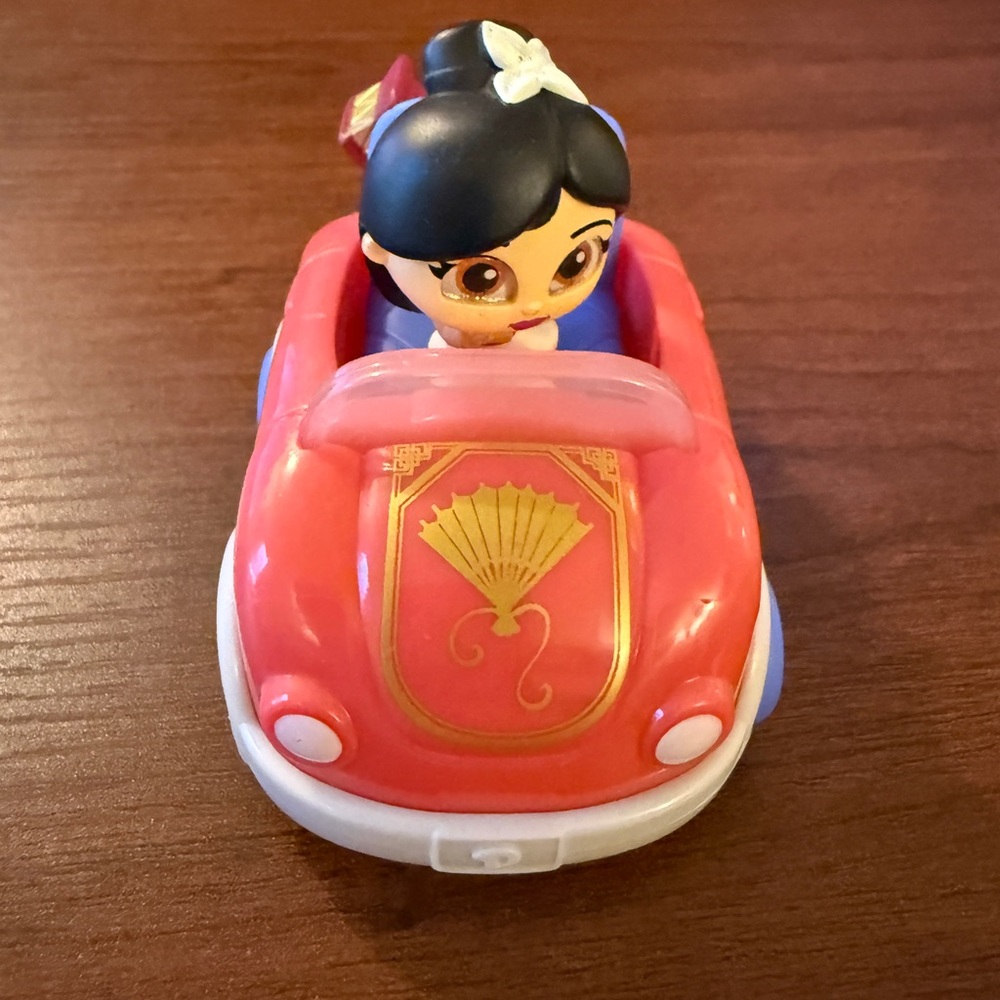 Disney Doorables Let’s Go S2 Mulan Car Set